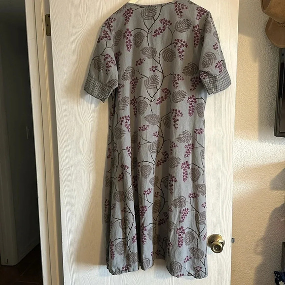 Fanasya mock wrap dress. EUC - Picture 9 of 10